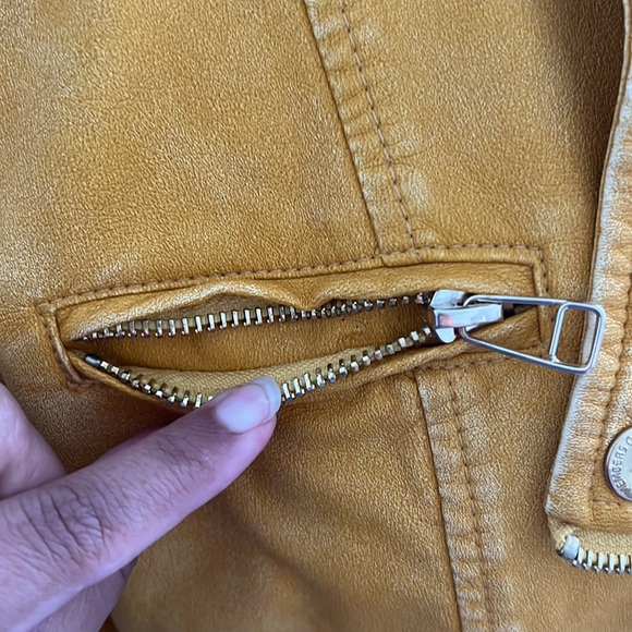 Members Only yellow moto jacket - Picture 3 of 9